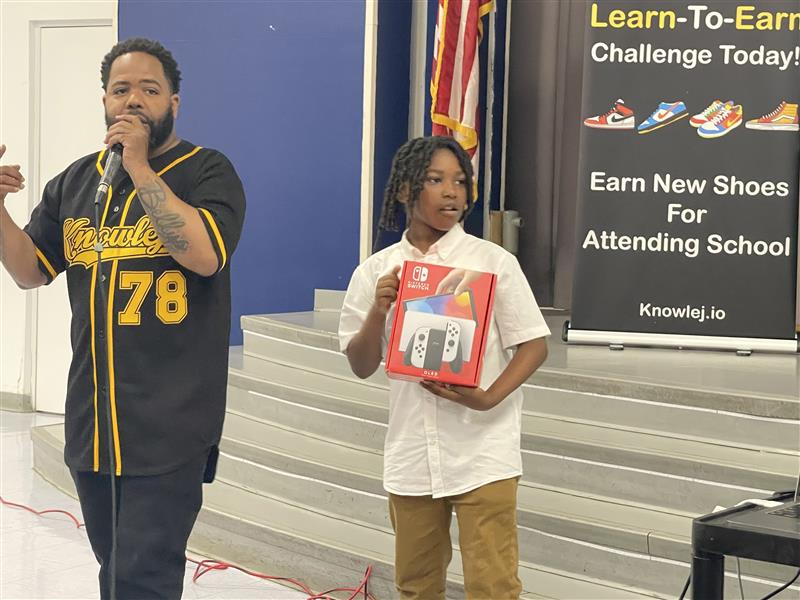 Sincere Smallwood won a Nintendo Switch game system.