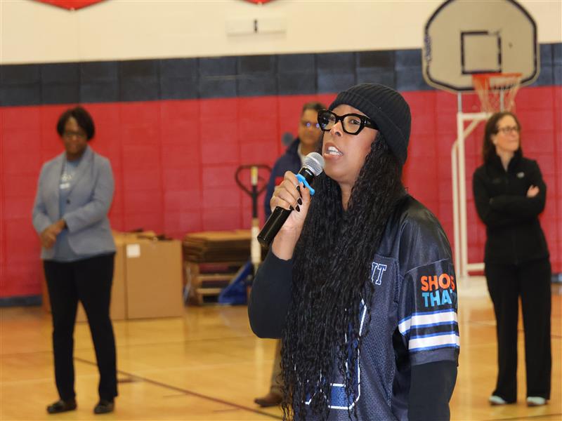 Debra Moten of Shoes That Fit