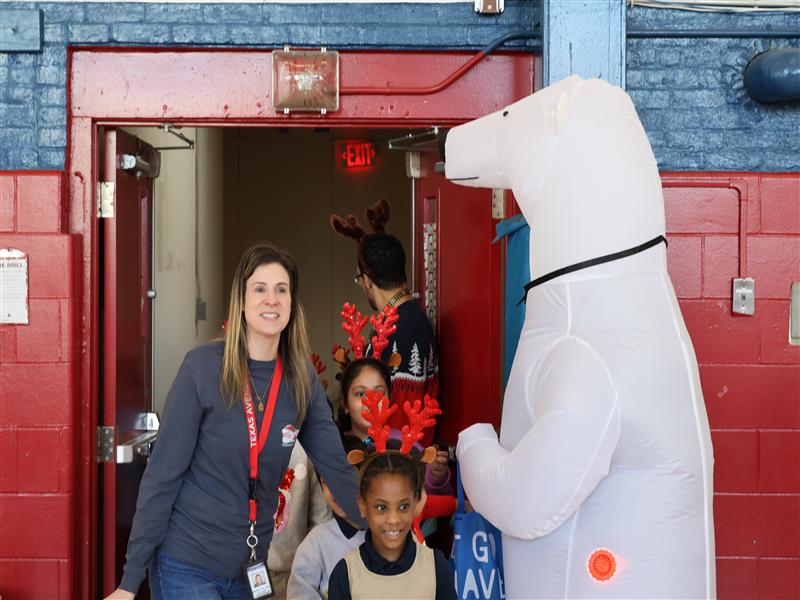 Texas Avenue School Santa's Workshop
